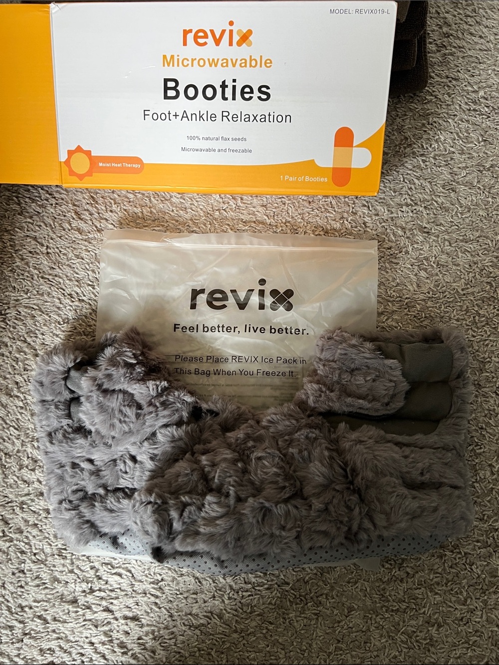 REVIX Hot/Cold Therapy Slippers
